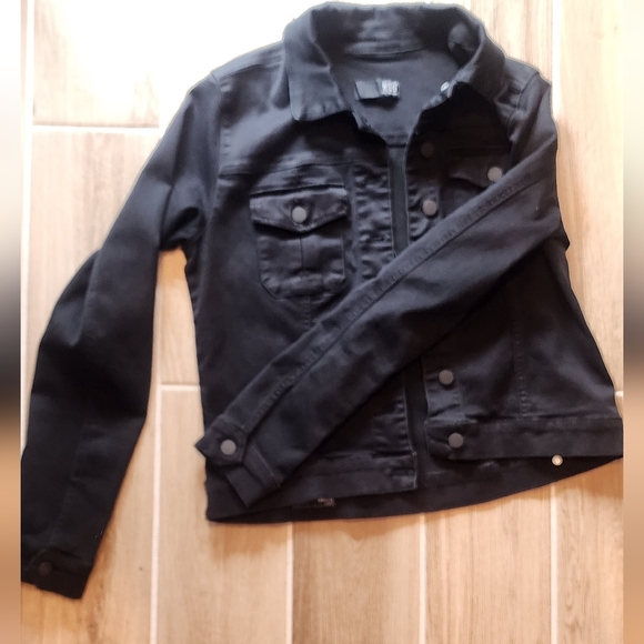 Kut from the Kloth Black Jean Jacket - Picture 5 of 7